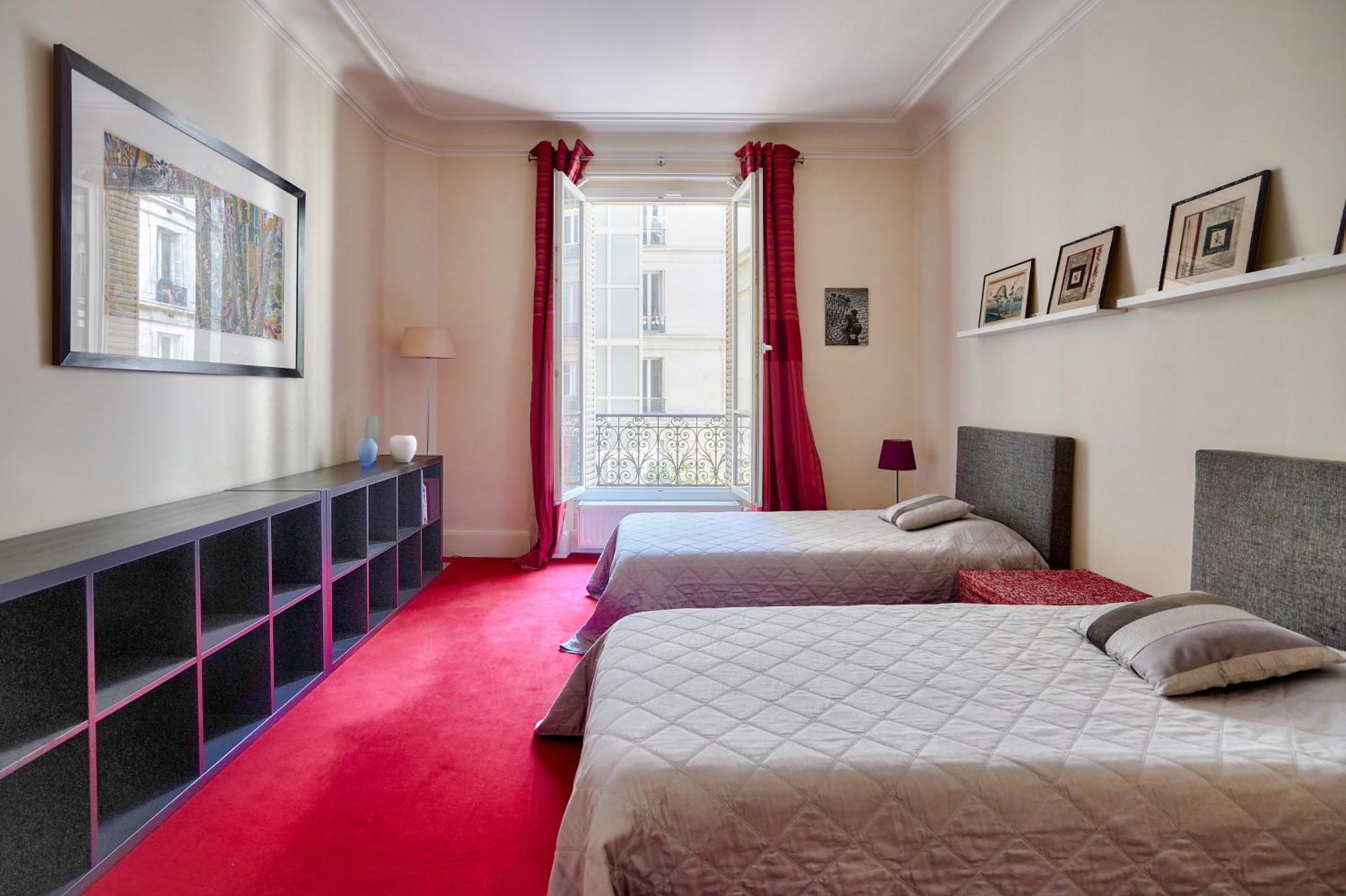 Apartment Victor Hugo - Avenue Foch - 235 Metres Carres *
