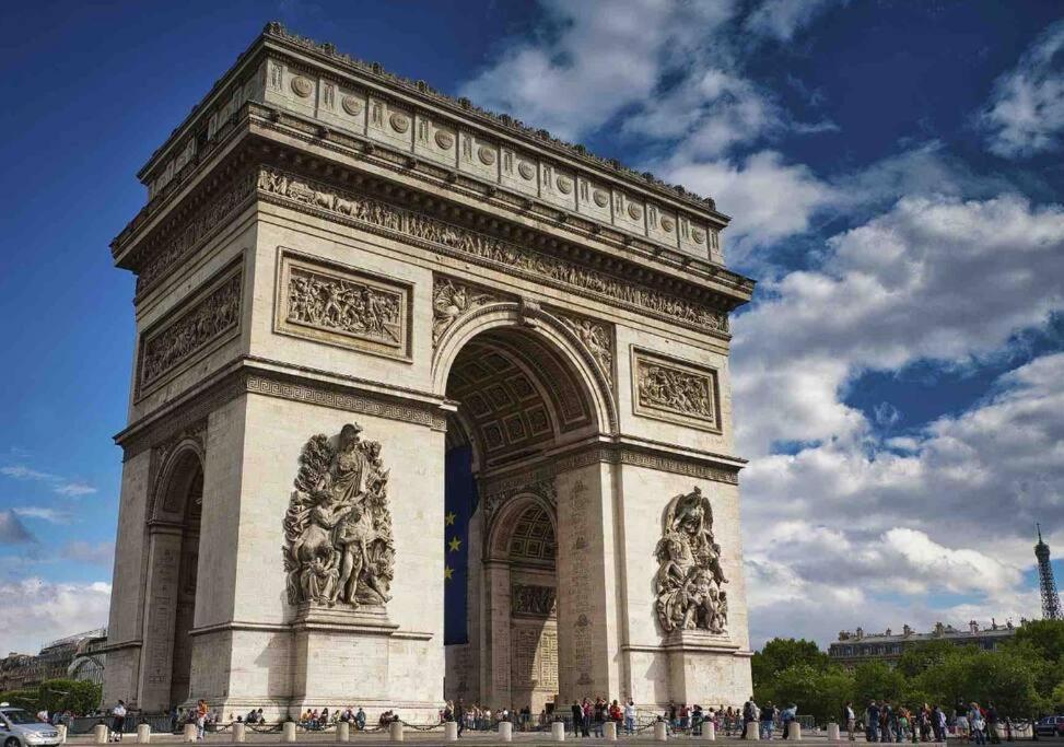 Victor Hugo - Avenue Foch - 235 Metres Carres Apartment Paris